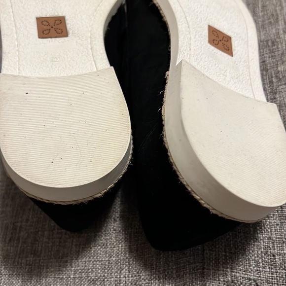 NWT, Caslon loafers, black, size 9. - Picture 15 of 15